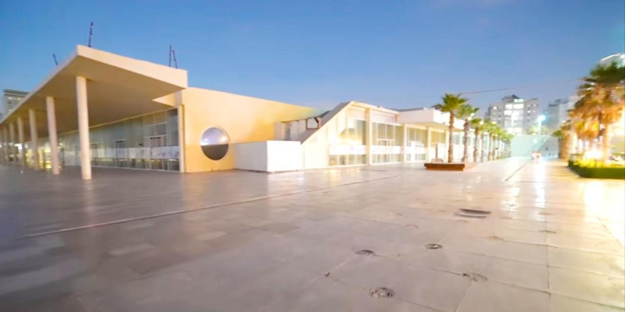 Beachfront Studio Apartment Bat Yam 412 Bagian luar foto